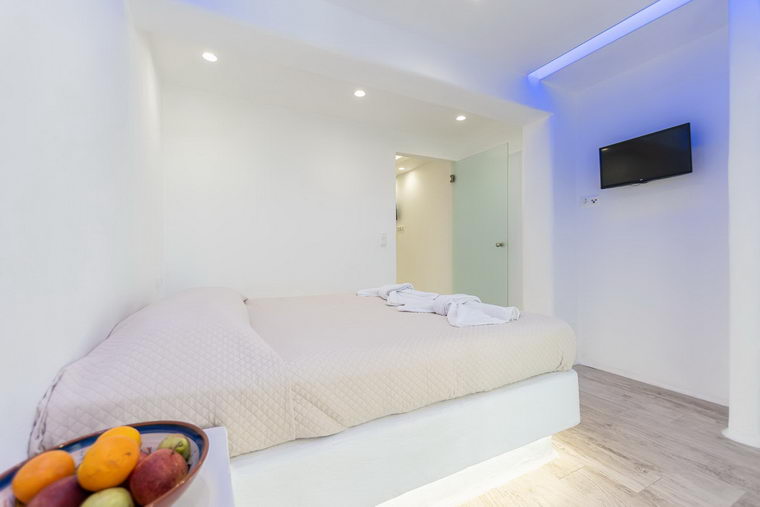 Ground floor apartments for 5 or 6